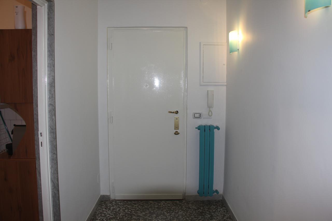 I Due Baroni - Fronte Campus Panzió Bari Kültér fotó
